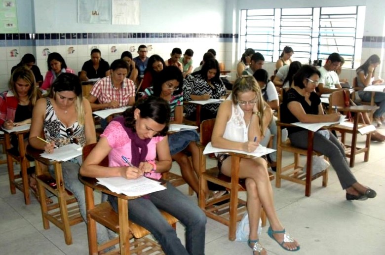 Candidatos fazendo prova | Foto: Prefeitura de Surubim