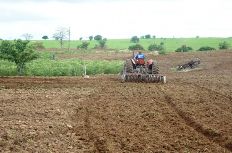 Agricultura, trator | Foto: ilustração