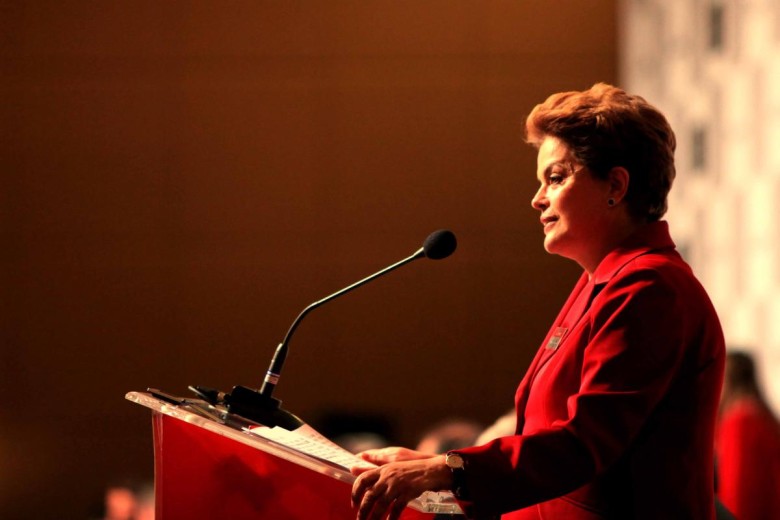 "As medidas que estamos tomando irão consolidar um projeto vitorioso nas urnas por quatro vezes consecutivas", afirmou Dilma Rousseff