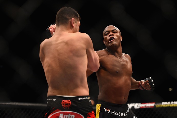 Anderson Silva venceu Nick Diaz por decisão unânime no UFC 183 (Foto: Getty Images)