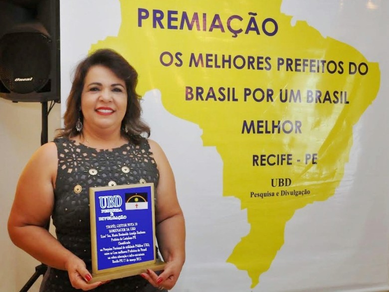 Rosineide: "A premiação não é para mim, é para o povo de Casinhas" | Foto: Mário Andrade/Divulgação
