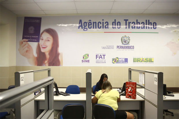Serviço deve evitar que candidatos às vagas se desloquem até as agência de trabalho. Foto: Bernardo Dantas