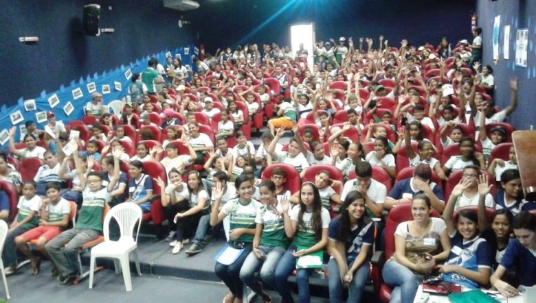 Alunos da Escola Terezinha Barbosa da Costa | Foto: Prefeitura de Bom Jardim