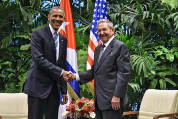O presidente americano, Barack Obama (E), e o presidente cubano, Raúl Castro, em Havana, no dia 21 de março de 2016. Foto: Nicholas Kamm/AFP