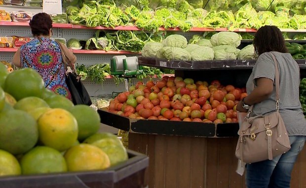 Cesta básica está mais barata em Juiz de Fora (Foto: Reprodução/TV Integração)