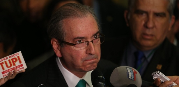 O presidente afastado da Câmara dos Deputados, Eduardo Cunha (PMDB-RJ), renunciou hoje ao posto.