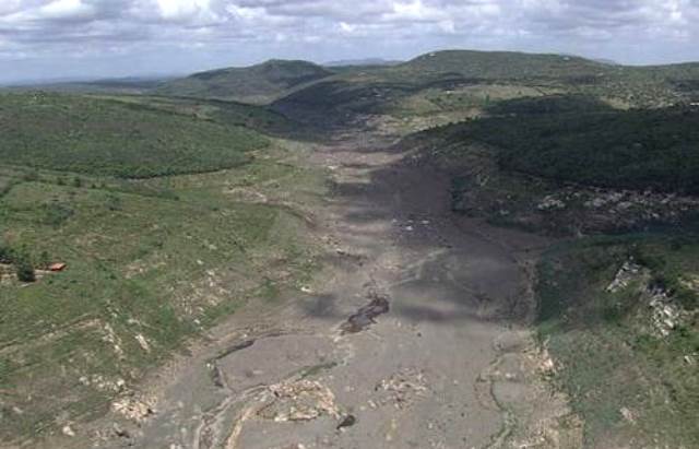 Barragem de Jucazinho – em março – já estava com o menor percentual desde junho de 2000, quando passou a ser monitorada pela Apac (Foto: Reprodução/TV Globo/Arquivo)