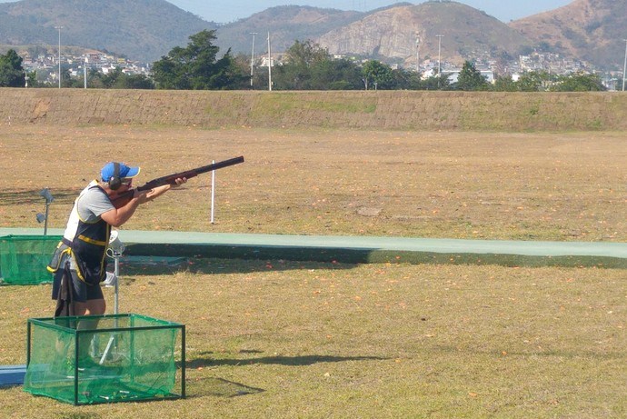 Renato Portella perdeu a mãe há poucos meses e ficou fora do evento-teste de tiro esportivo (Foto: Raphael Marinho) 