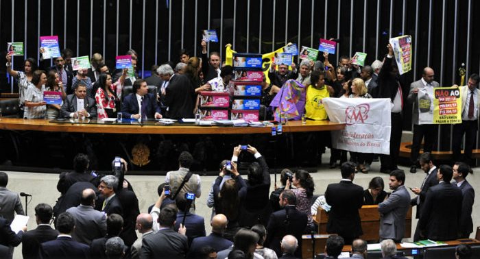 PEC 241 foi votada sob protestos de manifestantes nas galerias da Câmara. Foto: Luis Macedo/Câmara dos Deputados 