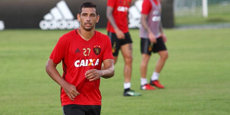 "O trabalho é para termos o Diego para o primeiro jogo da final da Copa do Nordeste", explicou Ney 