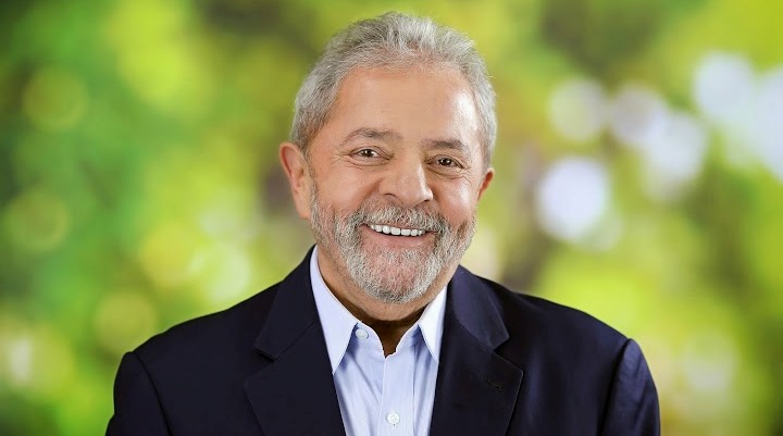 Ele é considerado o melhor presidente que o Brasil já teve para 55% dos brasileiros; 58% o consideram bom administrador; 65% que é trabalhador; e 61% dizem que a vida melhorou nos governos do PT.