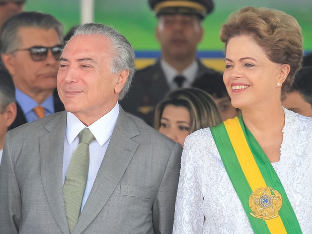 A presidente Dilma Rousseff e o vice, Michel Temer, durante o Desfile de 7 de Setembro, na Esplanada dos Ministérios (Foto: Ichiro Guerra/PR)