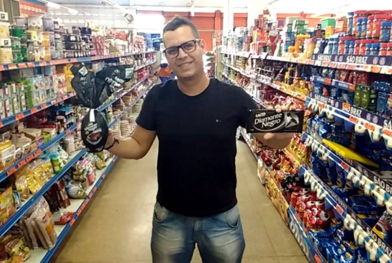 No Supermercado Bom Dia o Diamante Negro em barra de 150g custa R$5,99, enquanto o Ovo de Páscoa de 215g custa R$29,50. | Foto: Hugo Santos