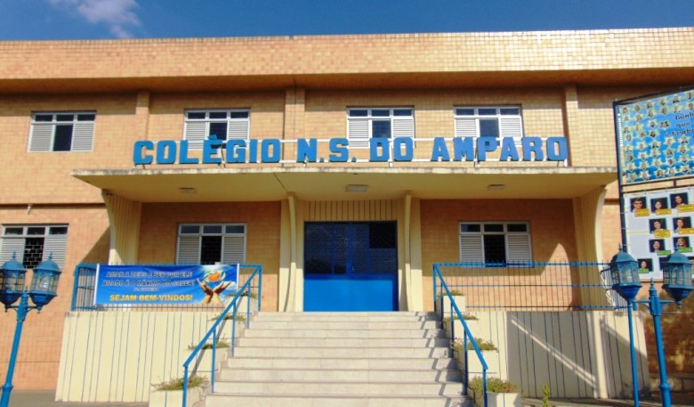 Colégio Nossa Senhora do Amparo. | Foto: Surubim News