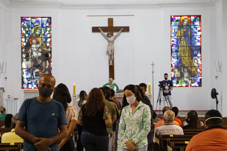 Missa na Matriz de São José de Surubim neste domingo, 12 de julho. | Foto: Lulu/Surubim News