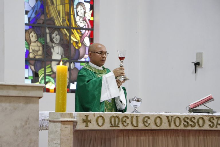 Missa na Matriz de São José de Surubim neste domingo, 12 de julho. | Foto: Lulu/Surubim News