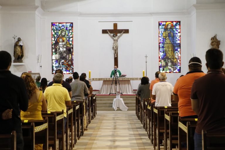 Missa na Matriz de São José de Surubim neste domingo, 12 de julho. | Foto: Lulu/Surubim News